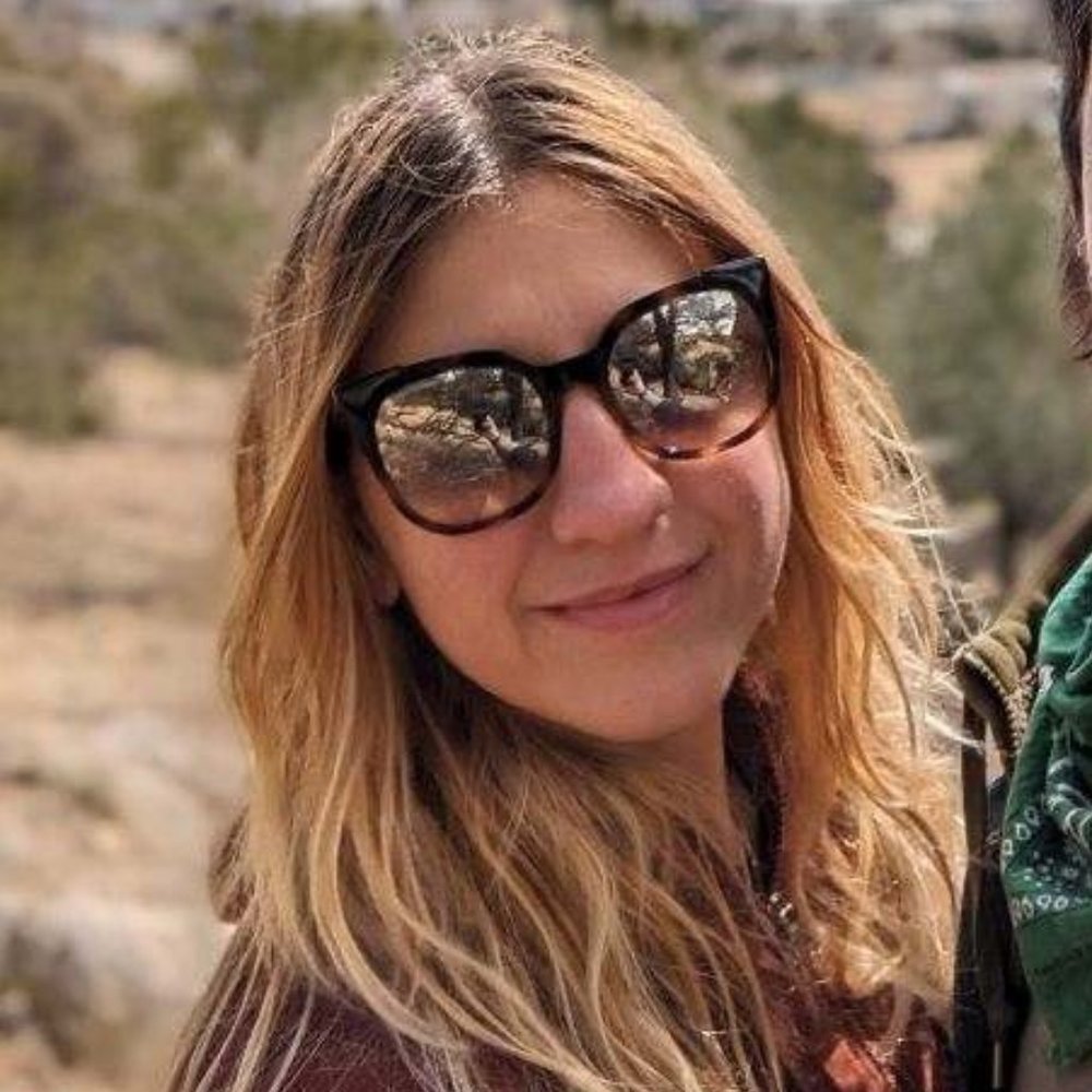 Meet your Posher, Celia